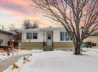 417 W 27th St S, Lethbridge, AB T1J3S1