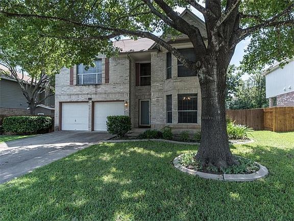 3rd image of 17850 Park Valley Dr
