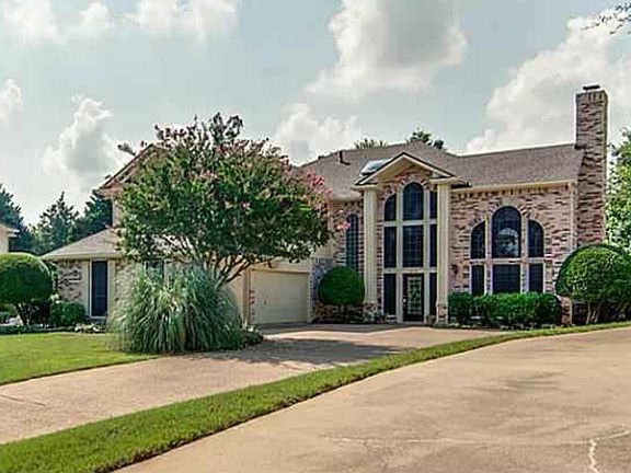 2nd image of 1612 Bay Crest Trl