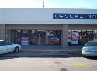 1388 Twixt Town Rd, Marion, IA 52302