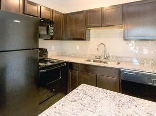 Midtown Square Apartment Homes by Callio Properties, Chattanooga, TN 37415