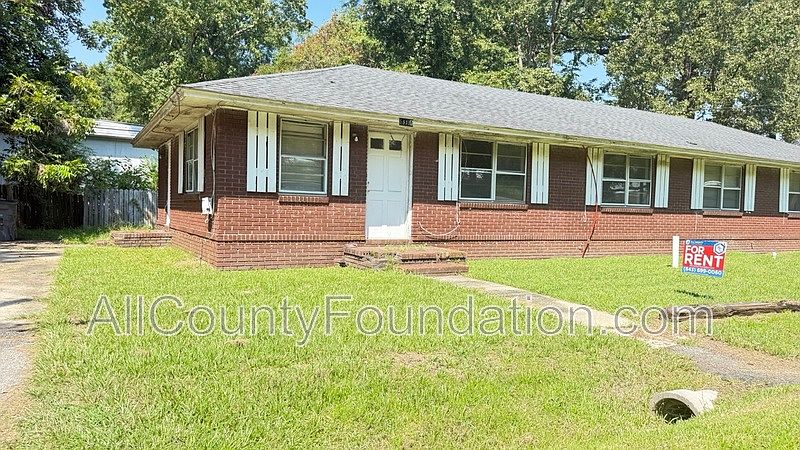 1st image of 5613 Parana St #A