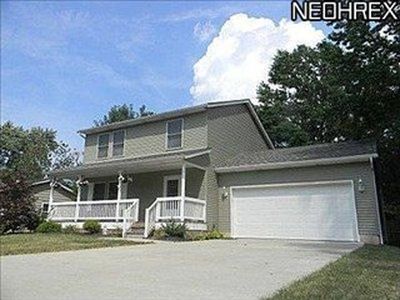 863 Devonshire Dr, Sheffield Lake, OH, 44054