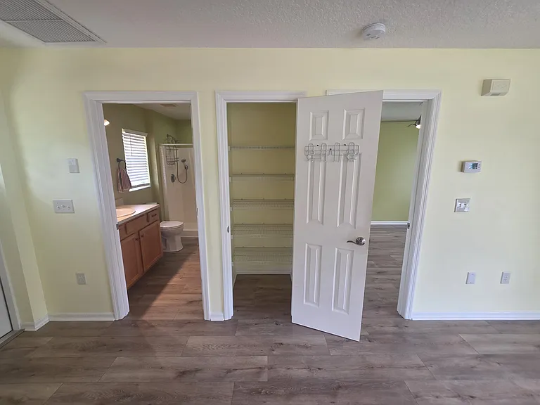 21545 Lake Seneca Rd — Photo 9