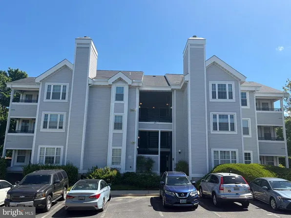 601 Forest Walk Ln APT 201, Odenton, MD 21113
