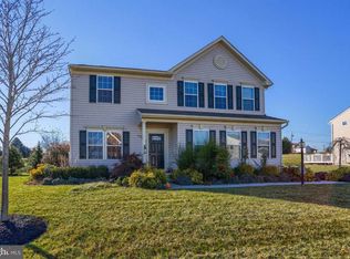 8542 Diamond Run Ct, Seven Valleys, PA 17360