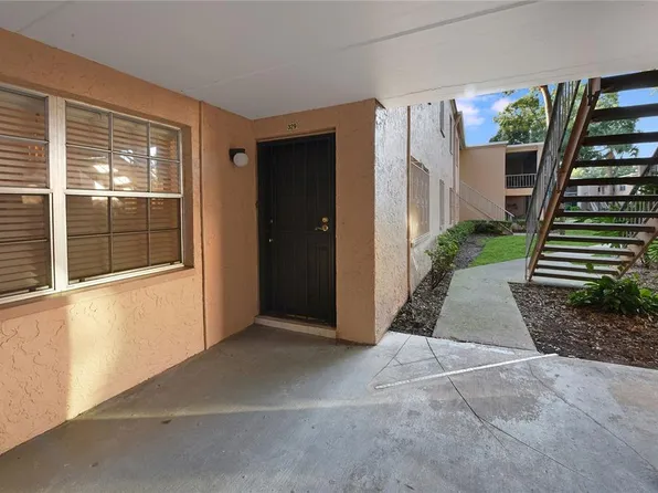4725 CHRISTA COURT #329, TAMPA, FL 33614