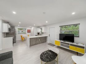 5035 NW 5th Ave, Miami, FL