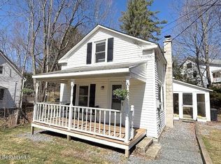 33 Hancock Rd, Williamstown, MA 01267