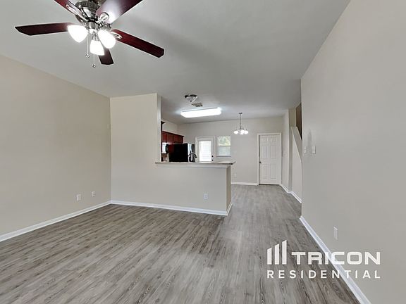 4th image of 1911 Doliver Cir