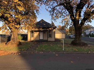 1092 SW Levens St, Dallas, OR 97338