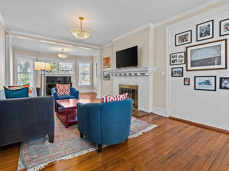 55-57 Chatsworth Ave #57 — Photo 6