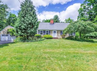 2468 Congress St, Fairfield, CT 06824