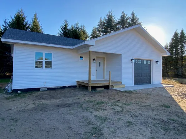 14583 Day Ave, Thompsonville, MI 49683