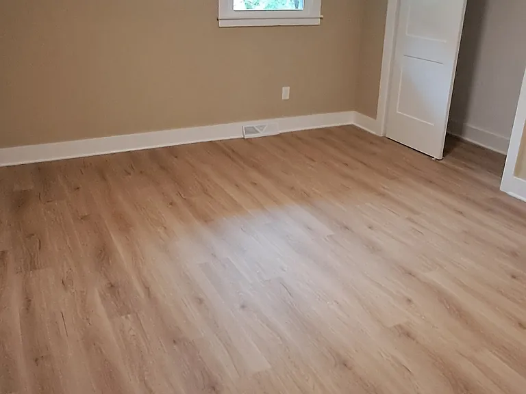 282 Washington St — Photo 15