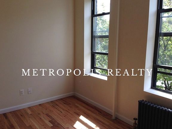 4th image of 28-15 24th Ave #14