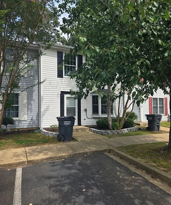 45834 Wolftrap Way