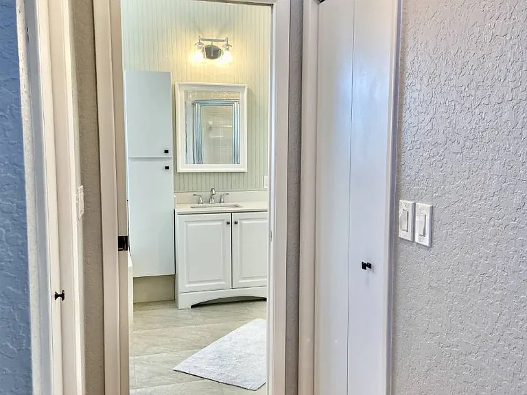 9178 Rhett Ln — Photo 9