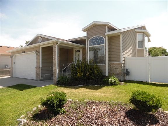 2nd image of 5828 S Stone Flower Way
