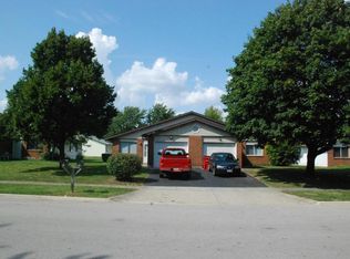 2730 Charles Dr, Grove City, OH 43123
