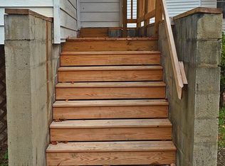 136 E Wadsworth Cir, Oak Ridge, TN 37830