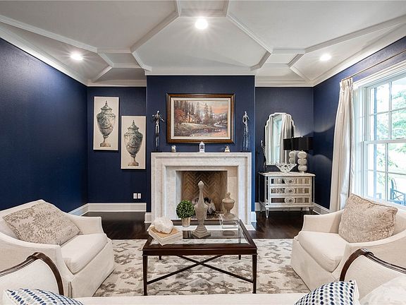 4th image of 5165 Chenoa Cir