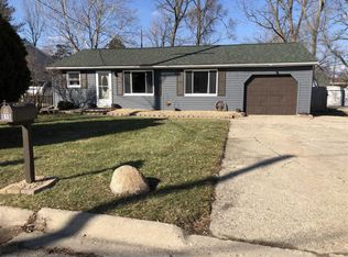 515 Walnut St, Flushing, MI 48433