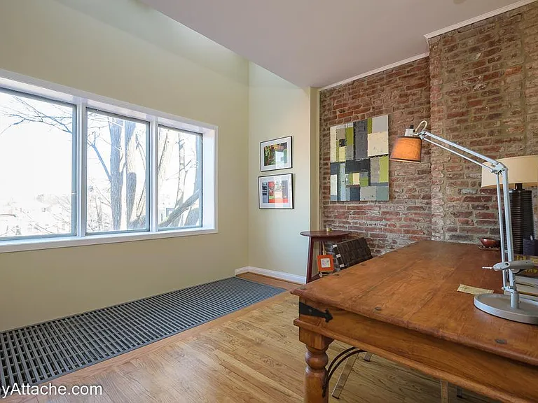 224 E St NE — Photo 43