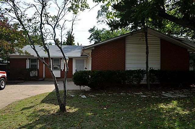 1st image of 1100 Woodbrook St