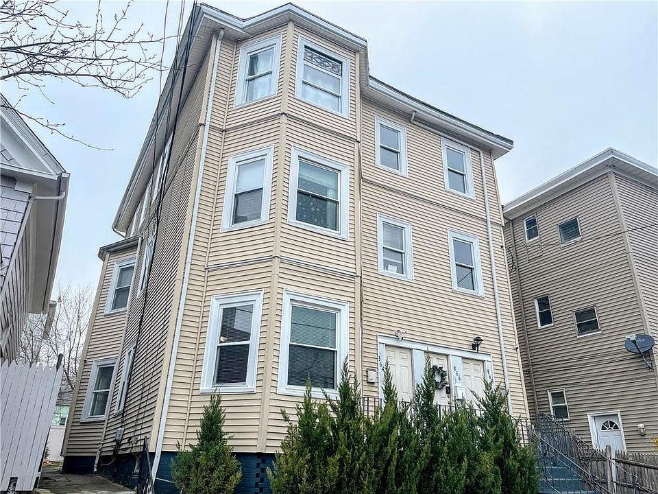 1st image of 864 River Ave