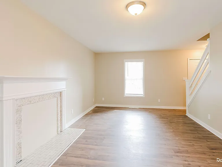 7000 Taunton Dr — Photo 5