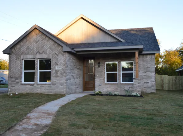 316 Elmo St, Cleburne, TX 76031