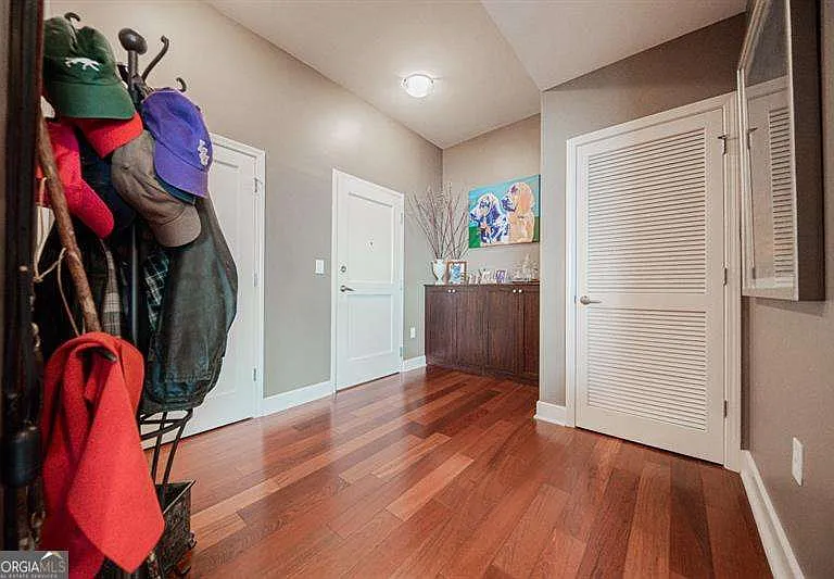 2795 Peachtree Rd NE #1909 — Photo 25