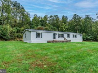 392 Fox Hollow Rd, Shermans Dale, PA 17090