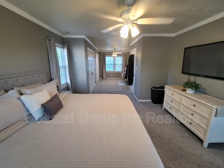 1012 Meadowview Pl — Photo 25
