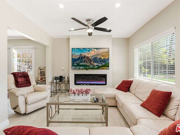 2nd image of 22701 Erwin St