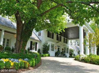 9000 Bronson Dr, Potomac, MD 20854