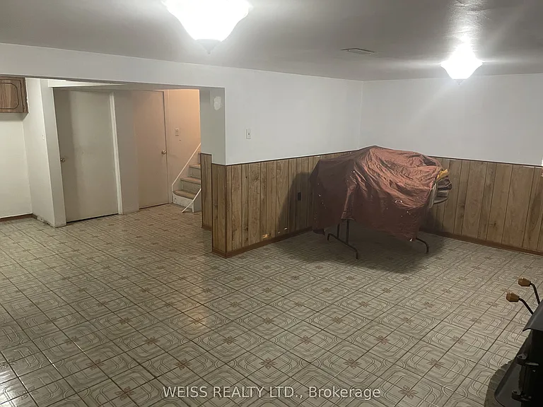 10 Danesbury Ave — Photo 17