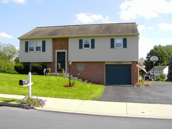 1720 Wilderness Rd, Lancaster, PA 17603
