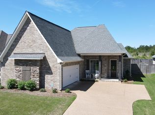 331 Emerald Way, Brandon, MS 39047