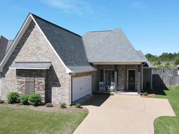331 Emerald Way, Brandon, MS 39047