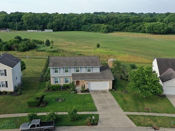 5th image of 3037 Blue Heron Dr