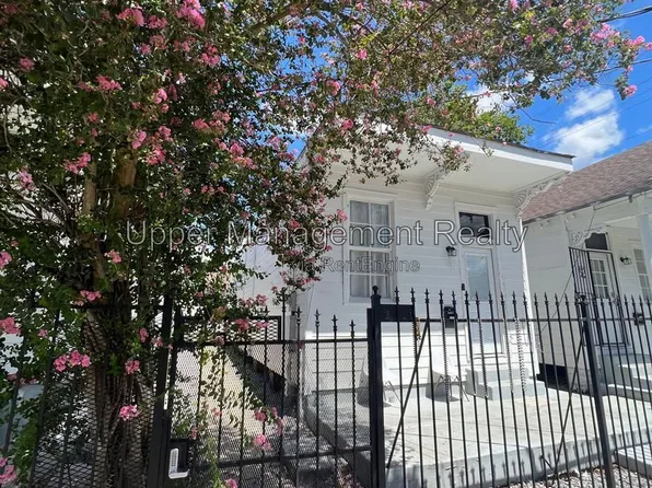 1134 Adams St #1134, New Orleans, LA 70118