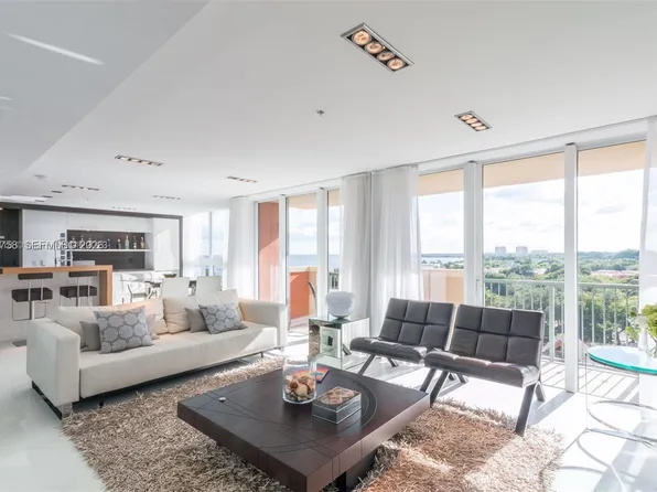 2951 S Bayshore Dr #1008, Miami, FL 33133