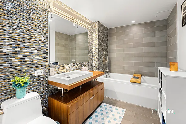 Rented by Triplemint | media 12