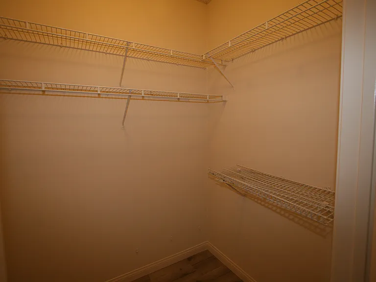 3637 Clarington Ave #202 — Photo 45