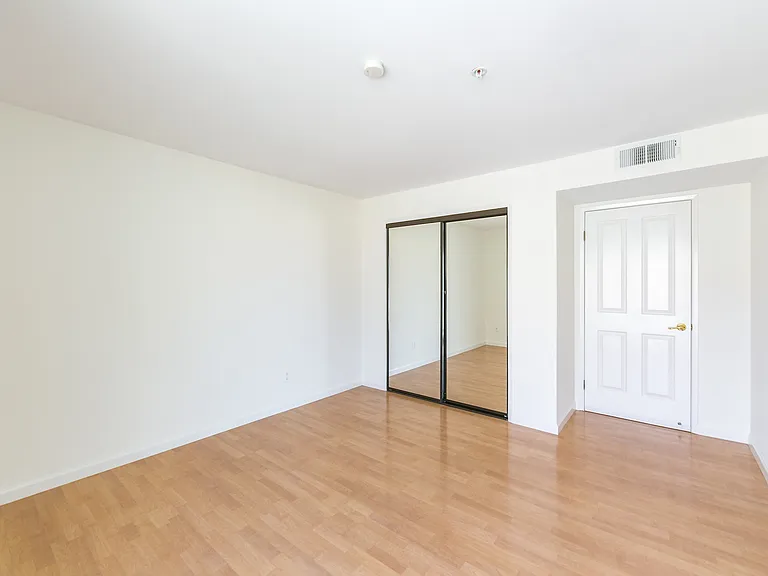 3855 Carter Dr #303 — Photo 15