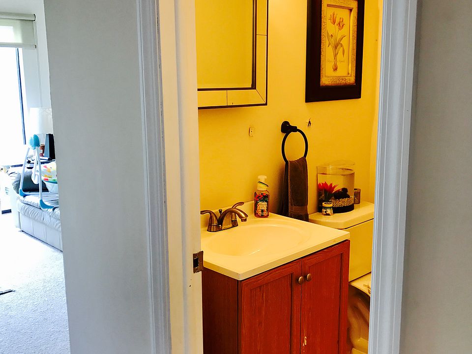 1st image of 146 Kimrose Ln #146