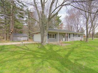 12422 Red Arrow Hwy, Sawyer, MI