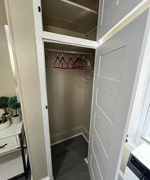 124 N Portland Ave #2 — Photo 22